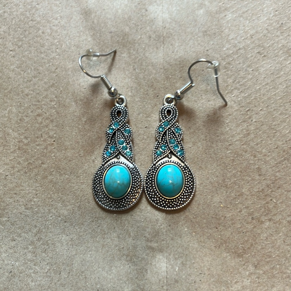 Elegant Silver and Turquoise Earrings